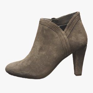 NEW Eric Michael Women Forest Vanny Grey Suede Asymmetric Zipper Dress Bootie
